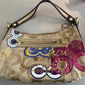 LAST CHANCE Authentic Coach Poppy bag